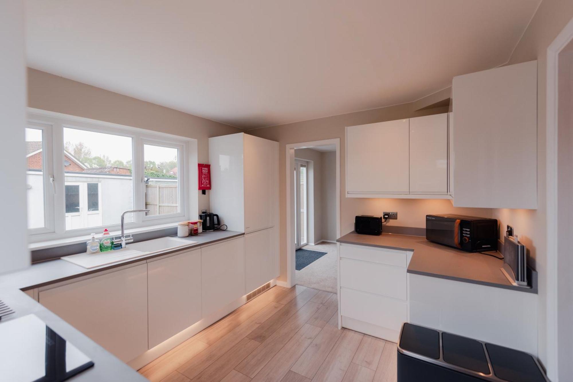 Luxury Recently Renovated 3 Bedroom Home In Sandwich Kent Εξωτερικό φωτογραφία